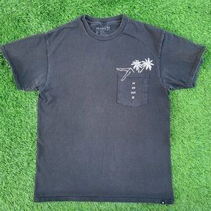 ♻️Hurley Crewneck Pocket Front T-Shirt Size Medium